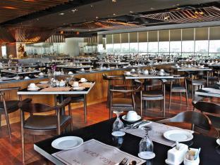 Hotel Centre 4*